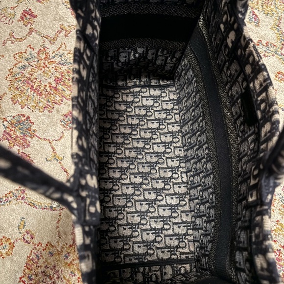 Dior Book Tote - Picture 8 of 10